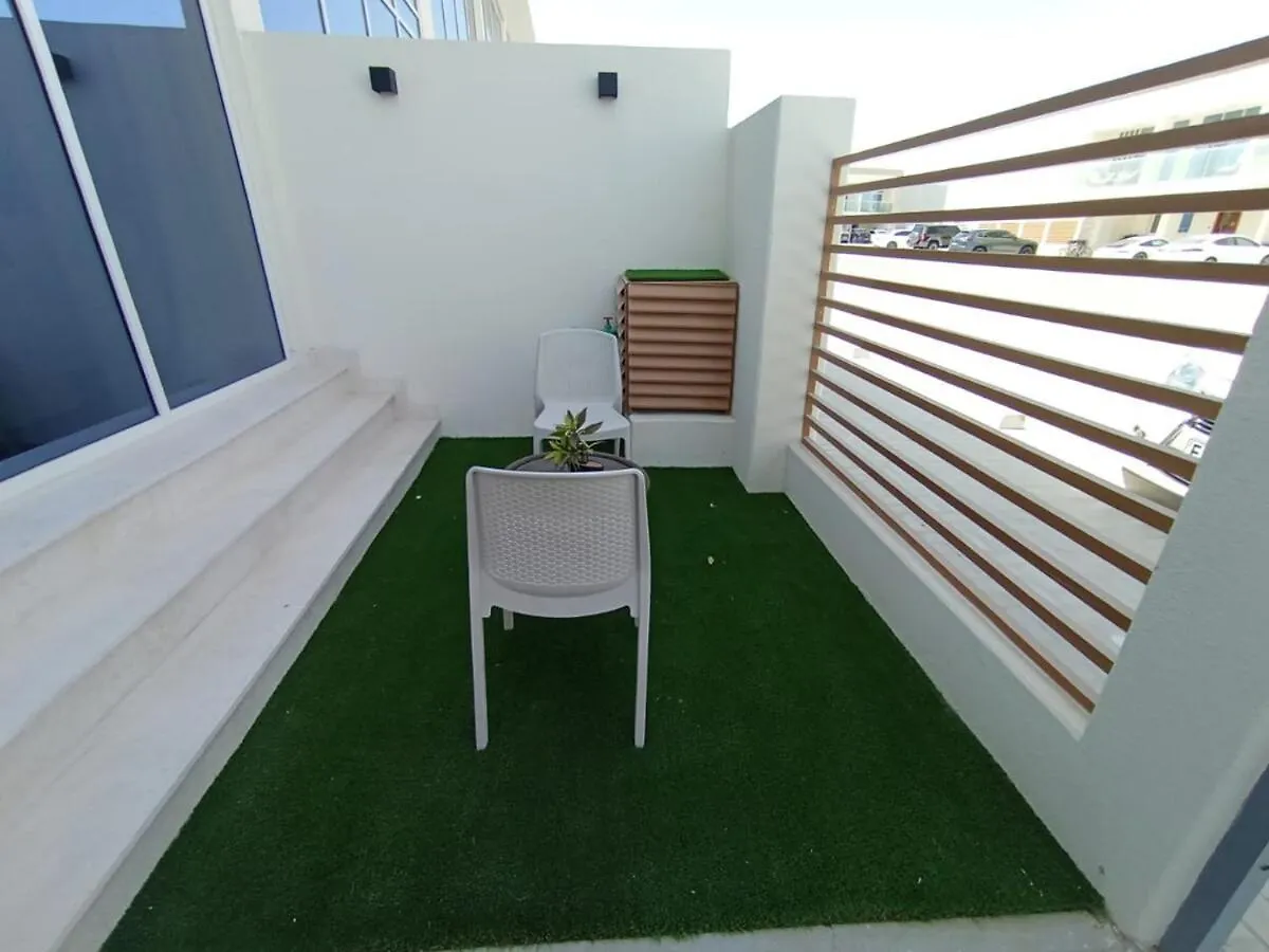 Unique Loft-Style 1 Bedroom Apartment Dubai Villa